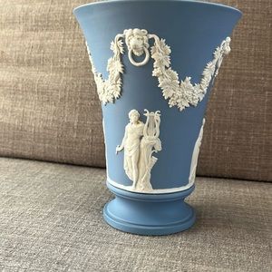 Wedgwood Blue Jasperware base. Signed and dated 1985